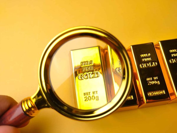 Comment sont fabriqués les lingots d'or ?