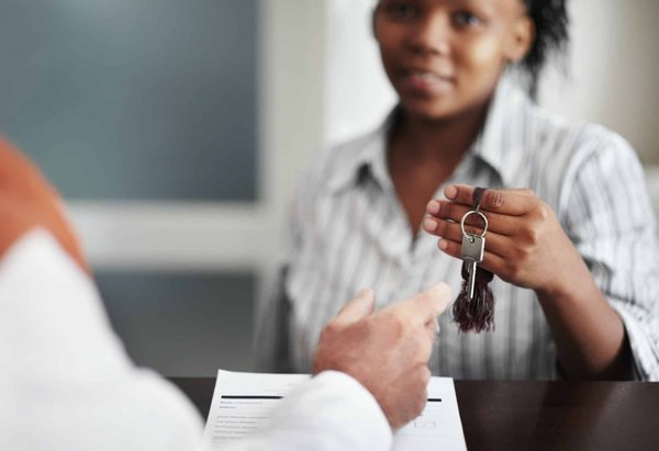 Découvrez les alentours de la région durant le camping sur les Hautes Alpes.